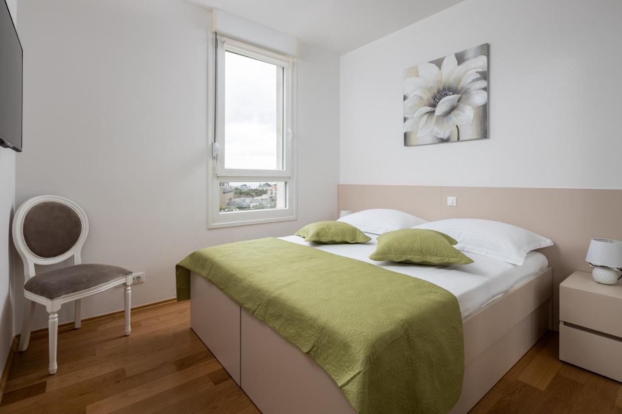 Luxury Apartment Azure Spalato Esterno foto